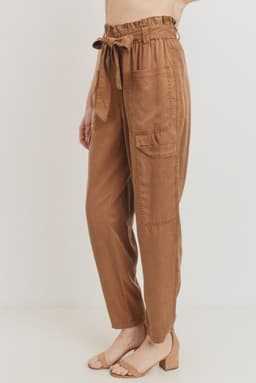 Pant. Cesttoi liso con bolsas 6002 2